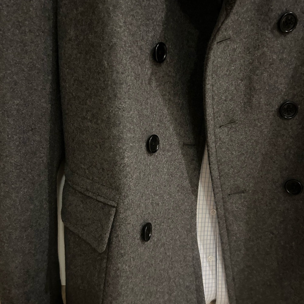 Banana republic winter coat in very good condition, because husband didn’t use